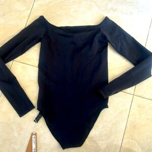 Skims off the shoulder, essentials, bodysuit size small/medium